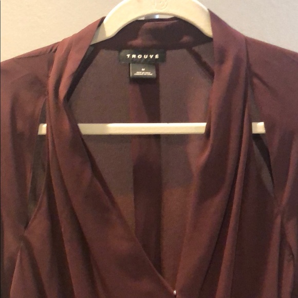 Blouse - Picture 2 of 3